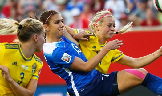 Tuyển nữ Thuỵ Điển và Mỹ tạo nên cặp đấu nhiều duyên nợ tại World Cup. Ảnh: MLS Soccer