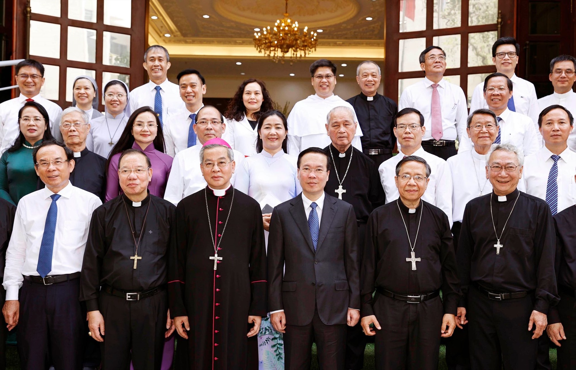 Chủ tịch nước Võ Văn Thưởng với Hội đồng Giám mục Việt Nam. Ảnh: Thống Nhất/TTXVN 