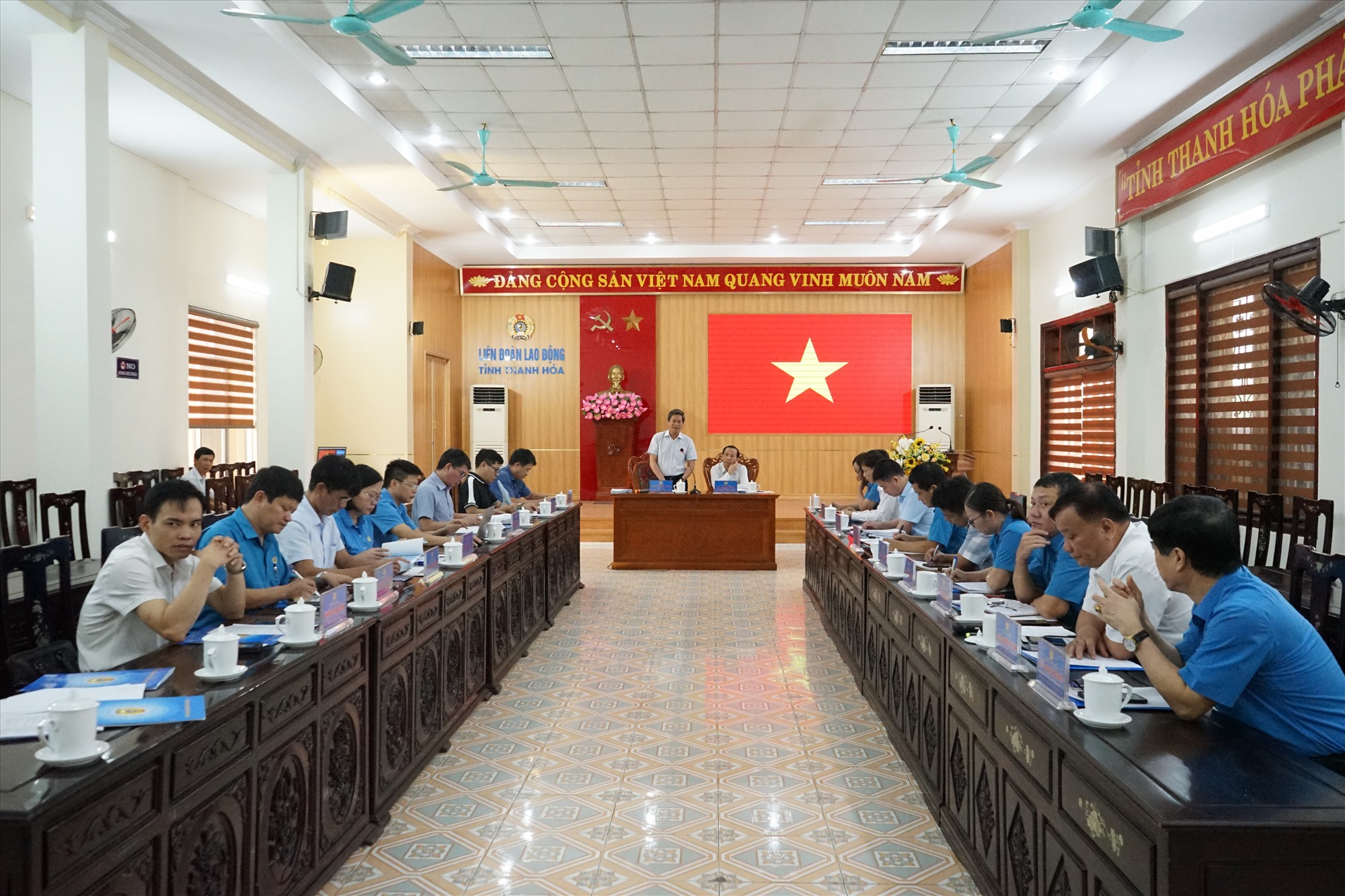 Đoàn công tác của Tổng LĐLĐ Việt Nam làm việc với Ban 