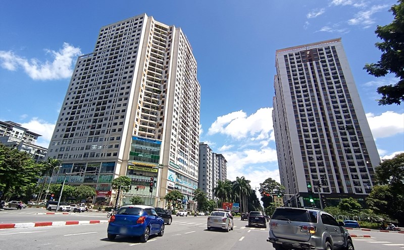 Hà Nội dần vắng bóng chung cư giá rẻ, phù hợp với thu nhập của người lao động. Ảnh: Thu Giang