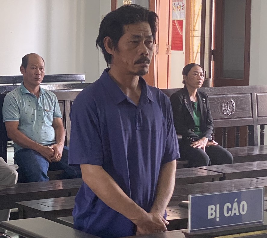 Bị cáo Nguyễn Tấn Hoàng tại phiên tòa. Ảnh: Minh Hằng