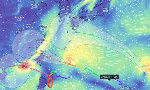 Bão chồng bão đang tiến vào Trung Quốc. Lần lượt từ trái qua phải là bão Saola, Haikui và Kirogi. Ảnh: Zoom Earth