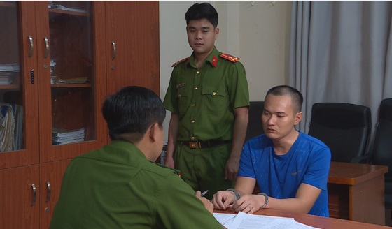 Nguyễn Văn Thương tại cơ quan công an. Ảnh: Công an

