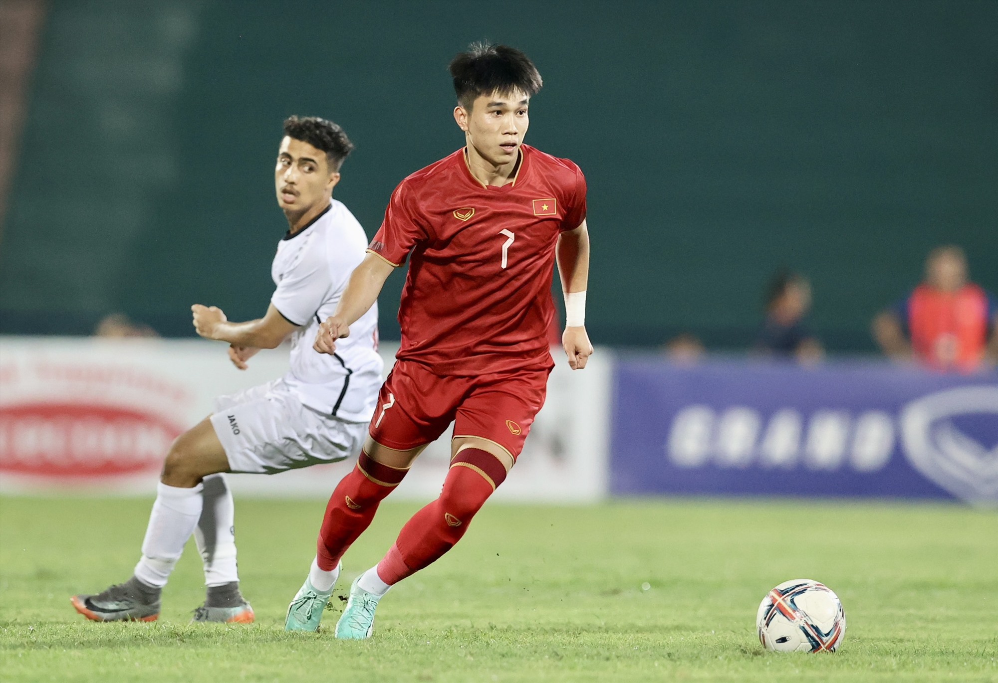 U23 Việt Nam là đội đầu tiên giành vé dự vòng chung kết U23 châu Á 2024. Ảnh: Minh Dân