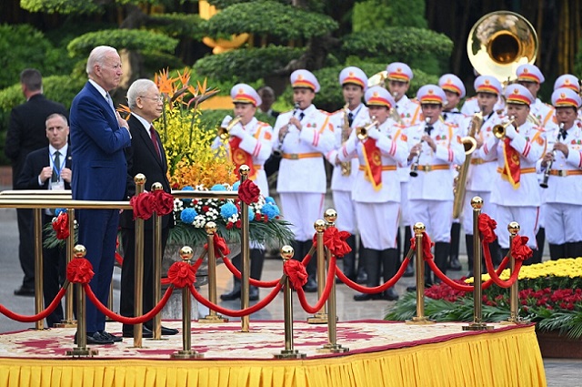 Tổng Bí thư Nguyễn Phú Trọng chủ trì lễ đón Tổng thống Mỹ Joe Biden, chiều 10.9. Ảnh: AFP