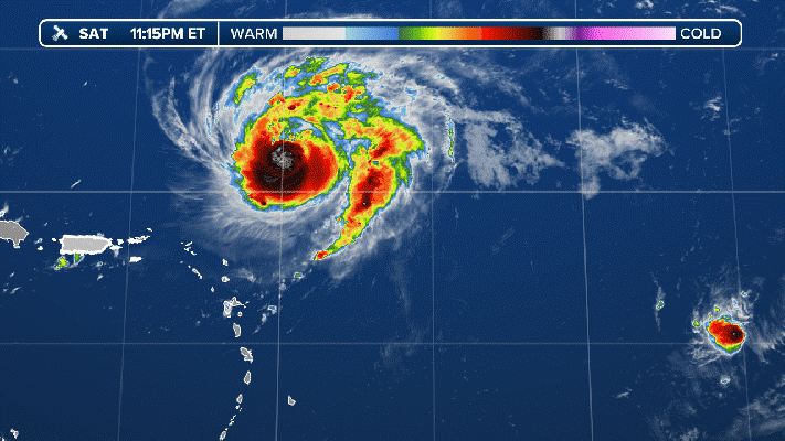 Bão Lee (trái) và bão Margot đang hoạt động ở Đại Tây Dương. Ảnh: Fox Weather