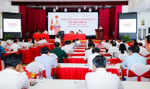 Kỳ họp chuyên đề thứ 15, HĐND tỉnh Nghệ An khóa XVIII, nhiệm kỳ 2021 – 2026 tổ chức tại TP. Vinh vào chiều 11.9. Ảnh: Quang Đại 