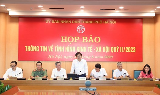 UBND TP Hà Nội tổ chức họp báo về tình hình kinh tế - xã hội quý II/2023. Ảnh: Phạm Đông