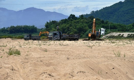 Giá cát xây dựng ở Quảng Ngãi tăng nhanh.