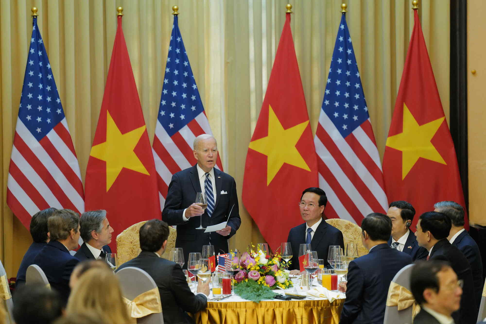 Trong phát biểu đáp từ tại chiêu đãi, Tổng thống Mỹ Joe Biden nhắc đến hai câu nổi tiếng trong Truyện Kiều. Ảnh: Hải Nguyễn 