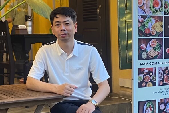 Ông Vĩnh cho lời khuyên sinh viên mới ra trường nên trau dồi thêm cả chuyên môn và kỹ năng để tăng cơ hội có công việc tốt.