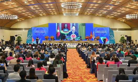 Các đại biểu lắng nghe Thông điệp của Chủ tịch nước Việt Nam Võ Văn Thưởng. Ảnh: VPQH

