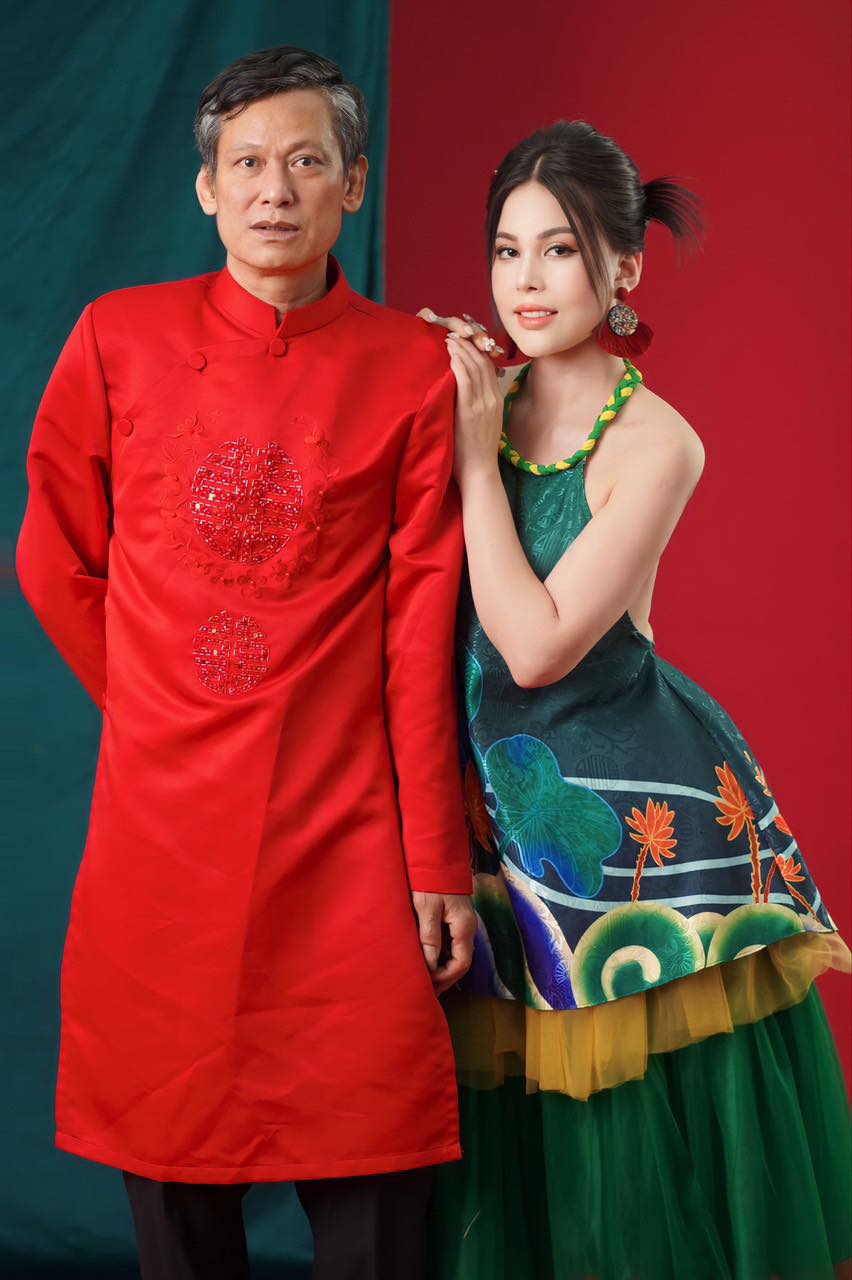 Ngoài sự nghiệp, hoa hậu Nguyễn Như Quỳnh tự hào vì có một gia đình hạnh phúc đáng mơ ước qua ba thế hệ. 