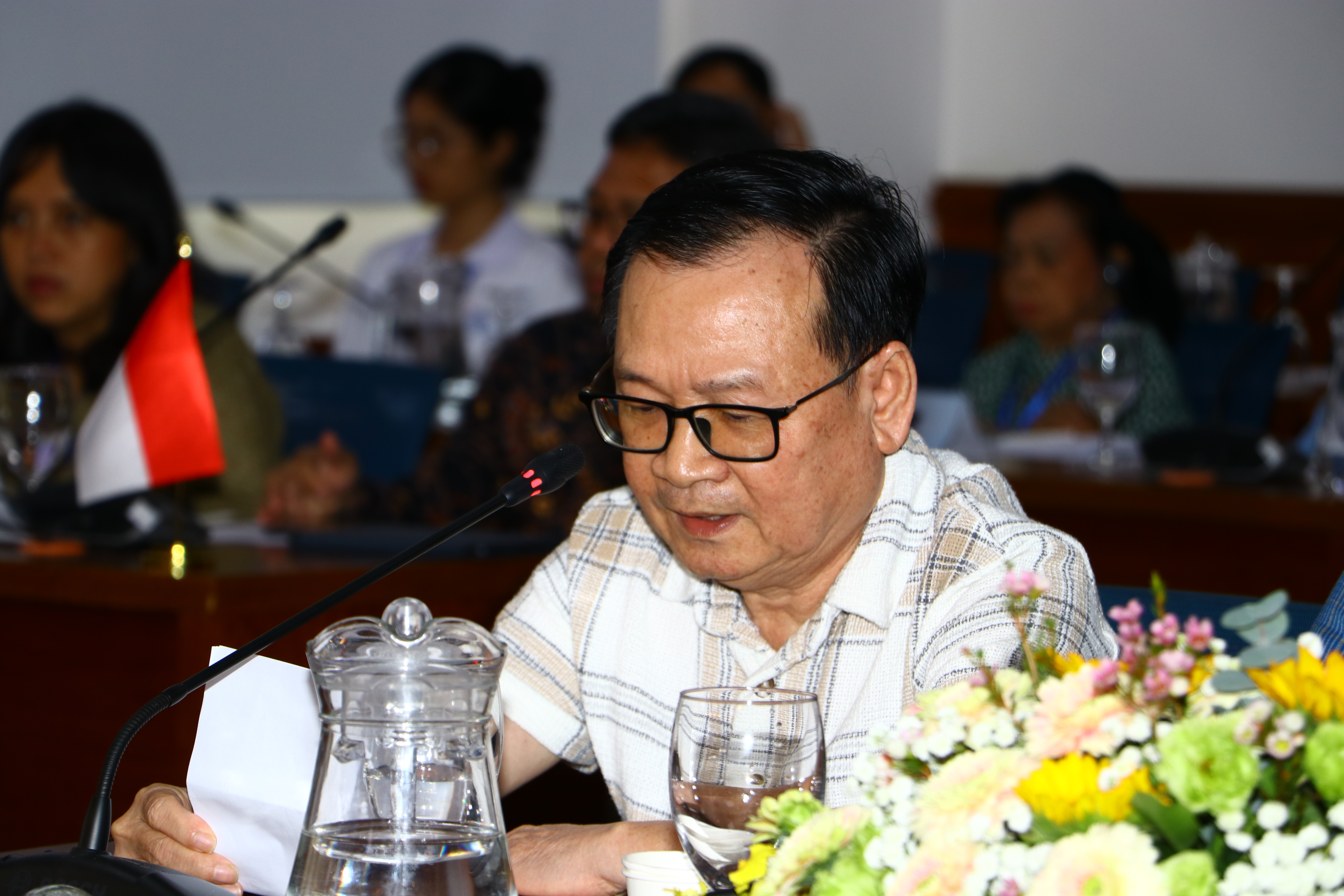 Nhà văn Nguyễn Nhật Ánh đã có những chia sẻ hữu ích góp phần đẩy lùi nạn sách giả, sách lậu. Ảnh: Thoại Kha