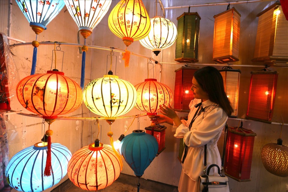 Hội An lọt top 7 lễ hội đèn lồng trên thế giới. Ảnh: Hữu Long