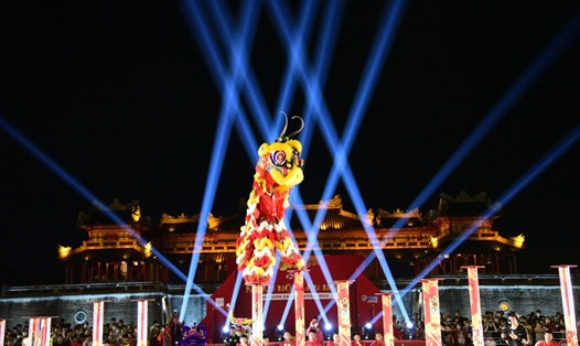 Lễ hội Quảng diễn Lân Sư Rồng và rước đèn là hoạt động đặc sắc được TP. Huế tổ chức để phục vụ người dân và du khách dịp Trung thu năm 2023.