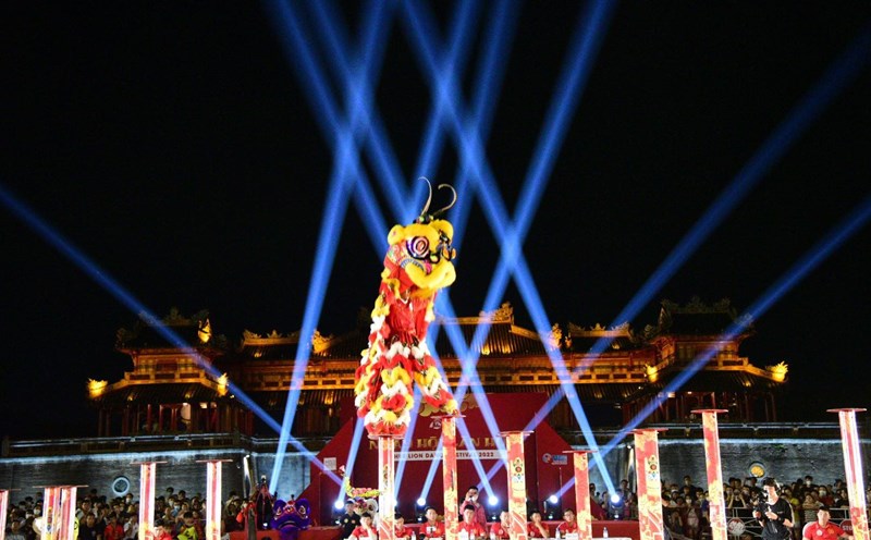 Lễ hội Quảng diễn Lân Sư Rồng và rước đèn là hoạt động đặc sắc được TP. Huế tổ chức để phục vụ người dân và du khách dịp Trung thu năm 2023.