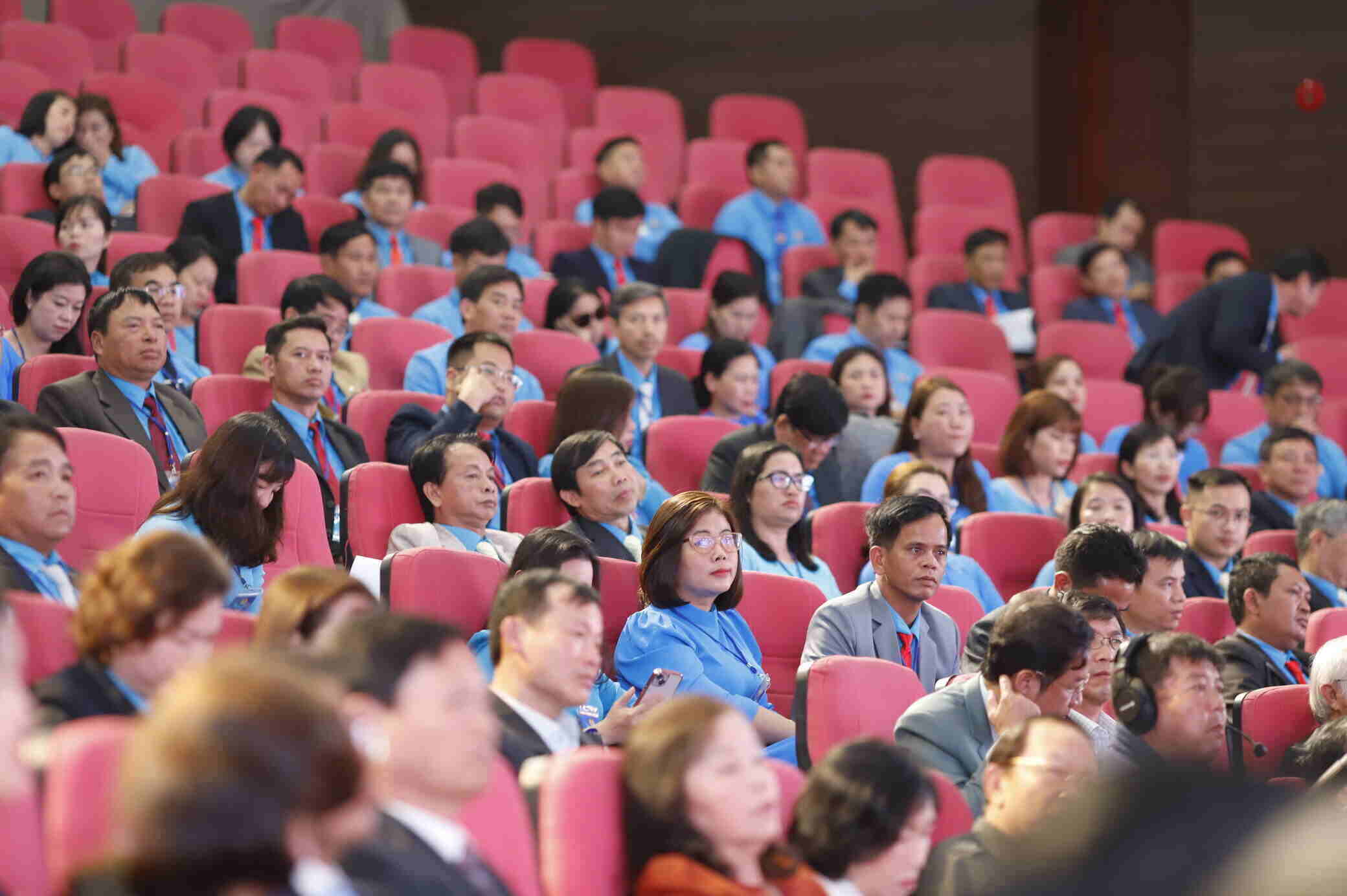 Các đại biểu tham dự Đại hội Công đoàn tỉnh Lâm Đồng lần thứ X. Ảnh: Hữu Long