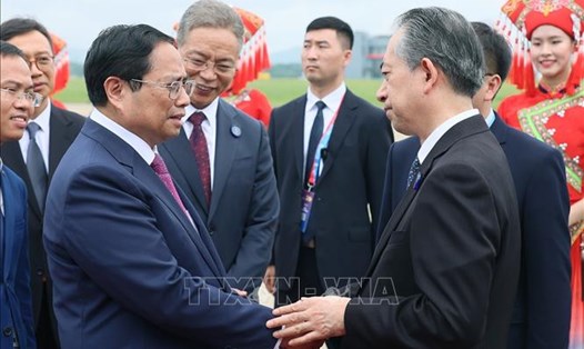 Lễ tiễn Thủ tướng Phạm Minh Chính kết thúc chuyến tham dự CAEXPO và CABIS lần thứ 20 tại Nam Ninh, Trung Quốc. Ảnh: TTXVN