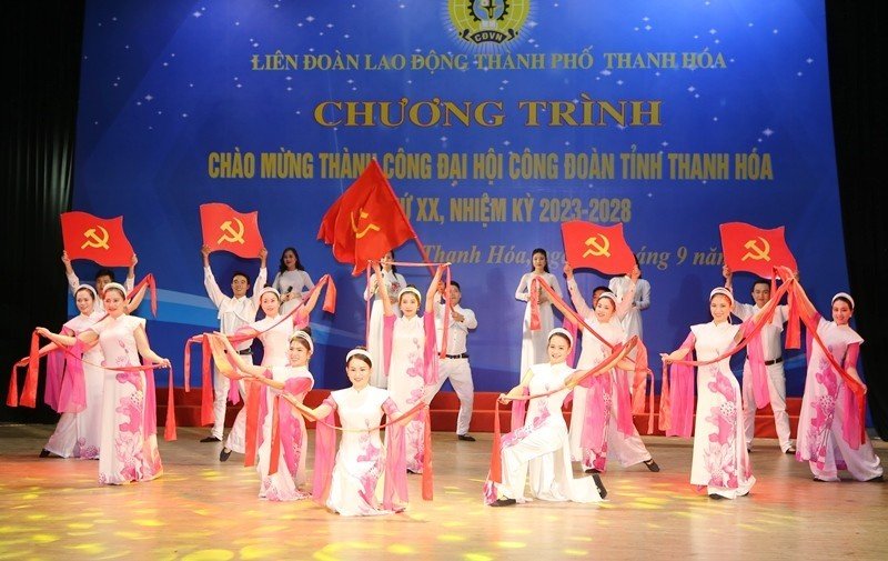 Các tiết mục văn nghệ đặc sắc chào