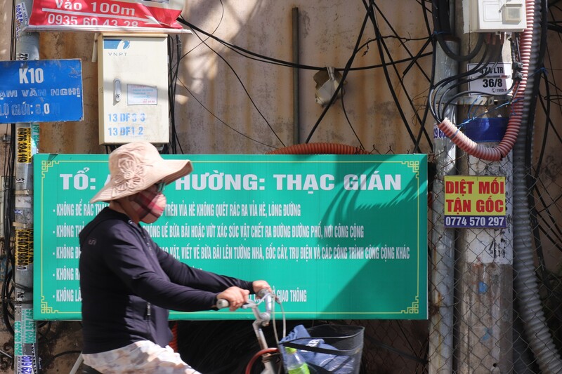 Theo ông Nguyễn Văn Duy, từ tháng 10 đến tháng 12.2022 theo lịch trình của Chính phủ và Công an TP Đà Nẵng thì không chỉ riêng nhà tập thể mà các công trình công cộng hay các công trình thương mại đều được tổng rà soát về phương án phòng cháy chữa cháy và kịp thời phân loại, khắc phục.