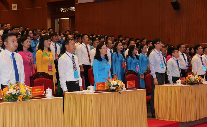 Phiên họp thứ nhất Đại hội Công đoàn tỉnh Cao Bằng lần thứ XVII nhiệm kỳ 2023 - 2028. Ảnh: Tân Văn.