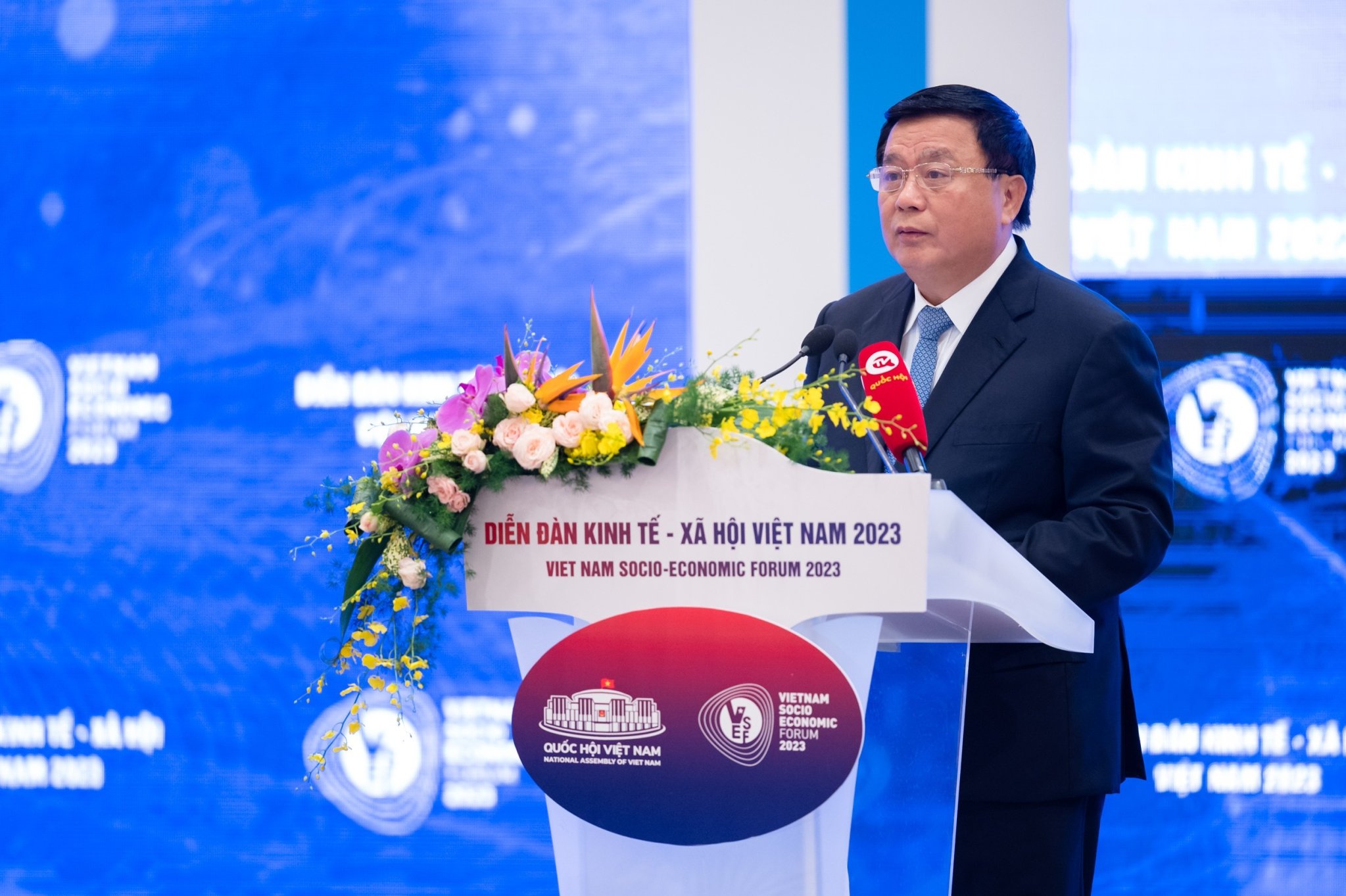 Ủy viên Bộ Chính trị, Giám đốc Học viện Chính trị Quốc gia Hồ Chí Minh Nguyễn Xuân Thắng phát biểu. Ảnh: Phạm Thắng/QH