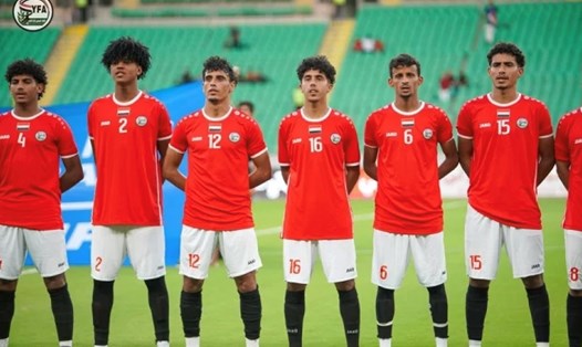 Faisal Al-Maaroufi (số 2) của U23 Yemen không thể tham dự vòng loại U23 châu Á 2024. Ảnh: YFA