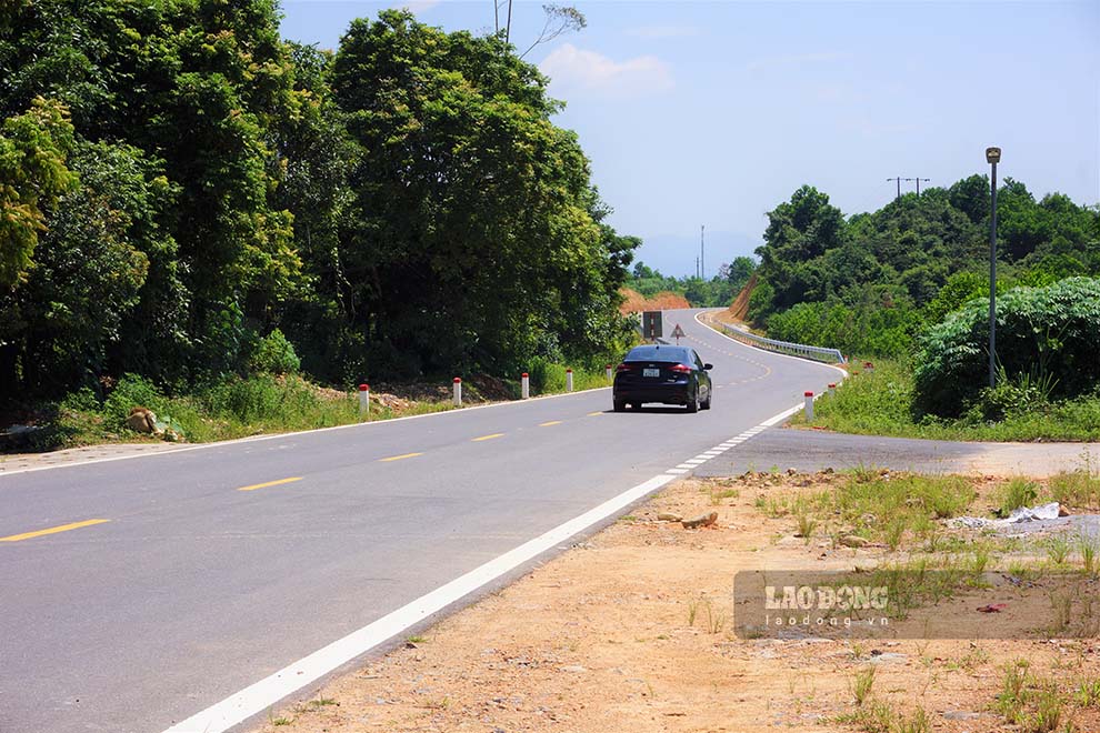 Dự án đã rút ngắn quãng đường từ 38km xuống còn 35km. nâng tốc độ thiết kế từ 40km/h lên 60km/h.