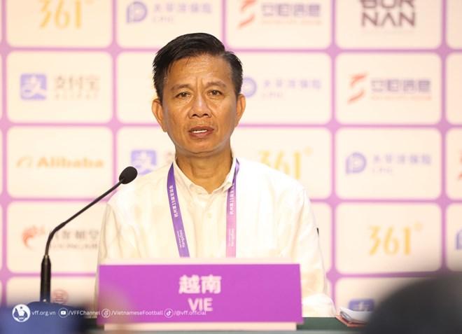 Huấn luyện viên Hoàng Anh Tuấn viết tâm thư động viên cầu thủ Olympic Việt Nam