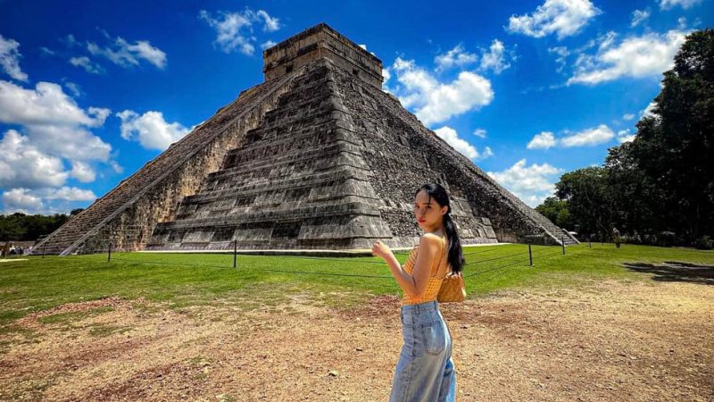 Hương Giang du lịch Mexico. Ảnh: Facebook nhân vật