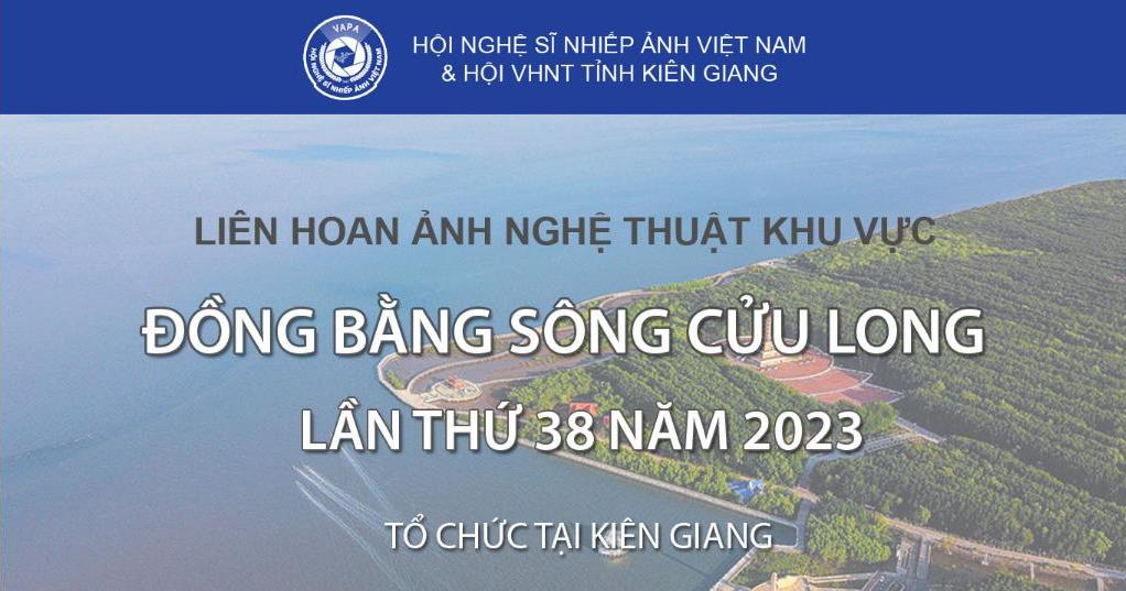 Hơn 2.000 tác phẩm tham gia dự thi tại liên hoan ảnh năm nay. Ảnh: Nguyên Anh