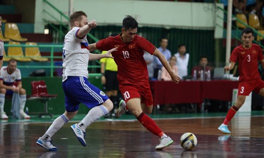 Tuyển futsal Việt Nam có trận đấu đáng khen khi cầm hoà tuyển Nga 3-3 mới đây. Ảnh: VFF