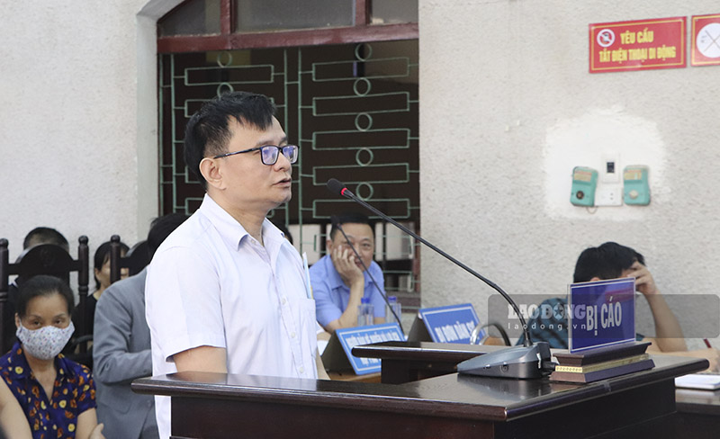 Bị cáo Nguyễn Tuấn Anh - cựu Phó Chủ tịch UBND TP Điện Biên Phủ. Ảnh: Thanh Bình