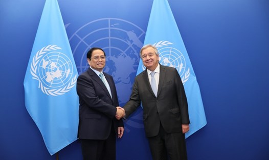 Thủ tướng Chính phủ Phạm Minh Chính gặp Tổng Thư ký Liên Hợp Quốc Antonio Guterres tại Trụ sở Liên Hợp Quốc. Ảnh: VGP