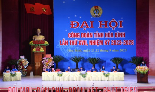Toàn cảnh Đại hội Công đoàn tỉnh Hoà Bình lần thứ XVII, nhiệm kỳ 2023 - 2028. Ảnh: Minh Thành