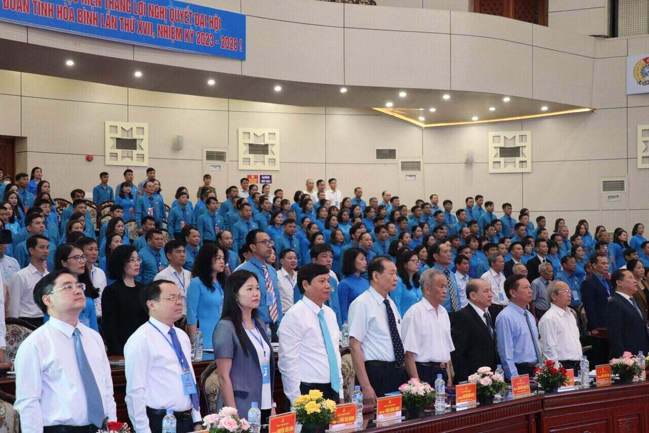 Các đại biểu tham dự Đại hội Công đoàn tỉnh Hoà Bình. Ảnh: Minh Thành.