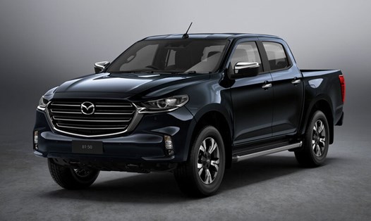 Chỉ các phương tiện được xếp vào loại "xe con pick-up" mới phải chịu mức lệ phí đăng ký biển số tăng lên mức 20 triệu đồng từ ngày 22.10. Ảnh: Mazda