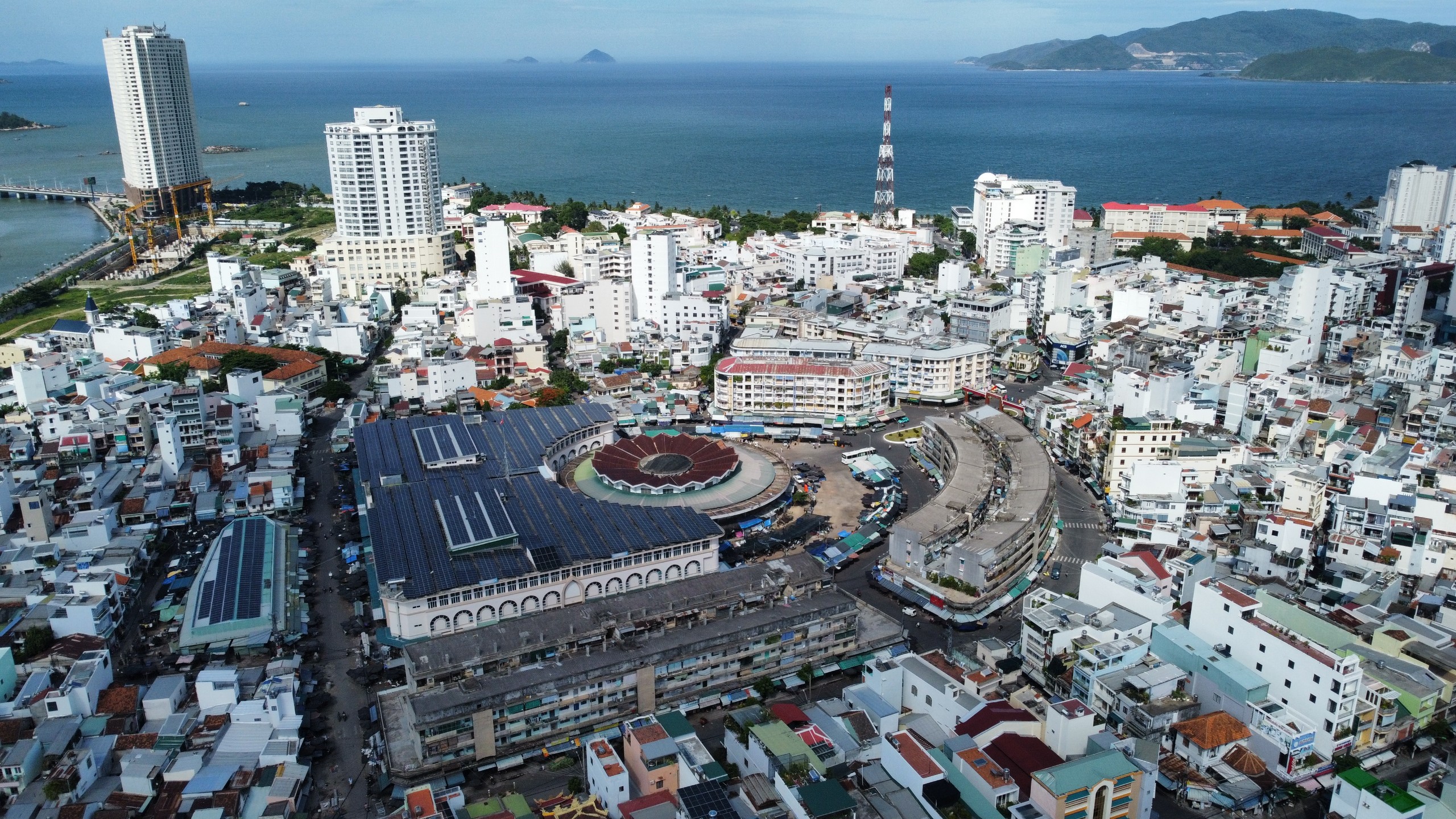 Nha Trang sẽ tổ chức chợ đêm tại khu vực chợ Đầm. Ảnh: Hữu Long