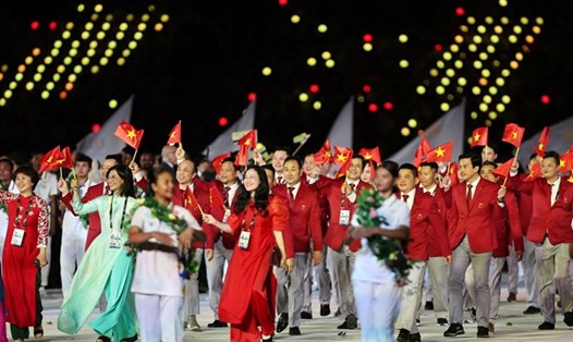 Đoàn thể thao Việt Nam diễu hành tại lễ khai mạc SEA Games 32. Ảnh: Đoàn Thể thao Việt Nam
