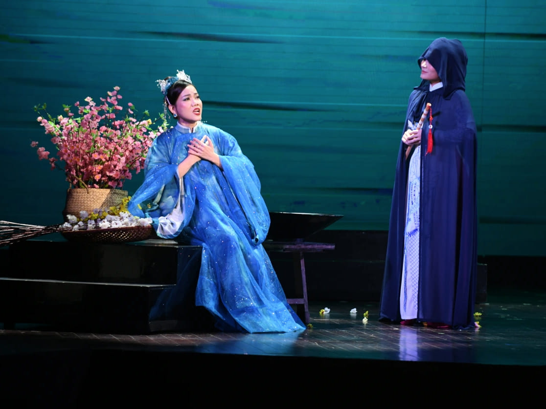 Vở opea “Công nữ Anio” khép lại đầy cảm xúc. Ảnh: Ban tổ chức