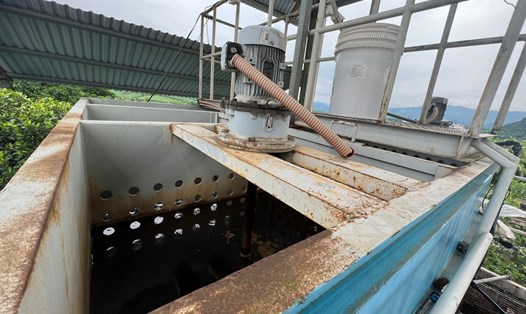 Sở Tài nguyên và Môi trường tỉnh Hòa Bình sẽ phối hợp với các bên liên quan kiểm tra và xác định nguyên nhân nước sạch ở thị trấn Cao Phong có mùi tanh, màu vàng. Ảnh: Minh Chuyên
