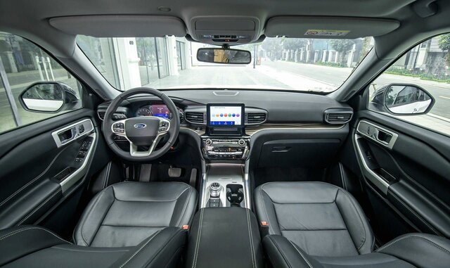 Thiết kế nội thất của Ford Explorer 2023. Ảnh: Hyundai
