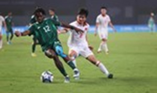 Olympic Việt Nam là đội Đông Nam Á duy nhất dừng chân ở vòng bảng môn bóng đá nam ASIAD 19. Ảnh: Linh Hoàng