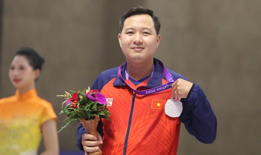 Ngô Hữu Vương giành huy chương bạc ASIAD 19. Ảnh: Đăng Huy