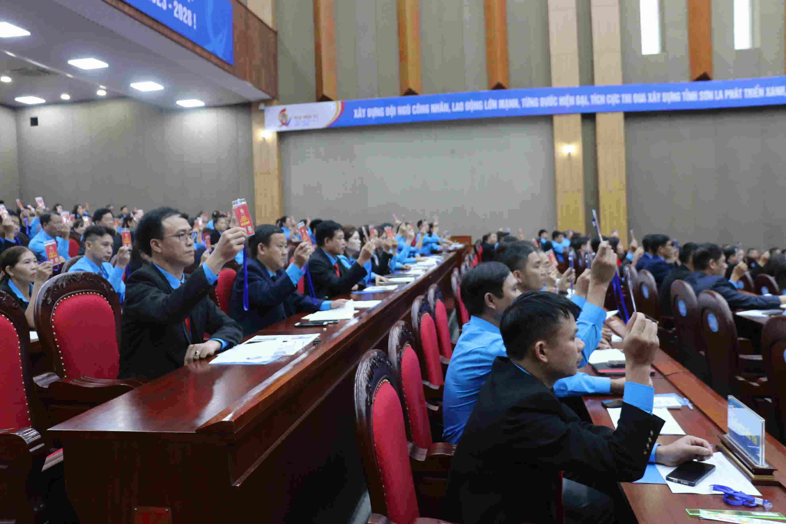 Các Đại biểu tham dự Đại hội Công đoàn tỉnh Sơn La lần thứ XV, nhiệm kỳ 2023-2028. Ảnh: Minh Chuyên