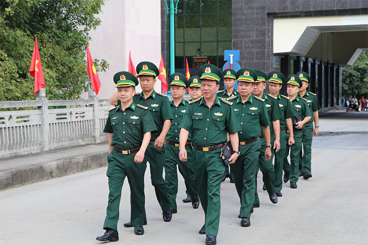 Đại diện BĐBP các tỉnh Cao Bằng, Quảng Ninh, Lạng Sơn và Hà Giang tham dự sự kiện giao lưu. Ảnh: Đơn vị cung cấp.