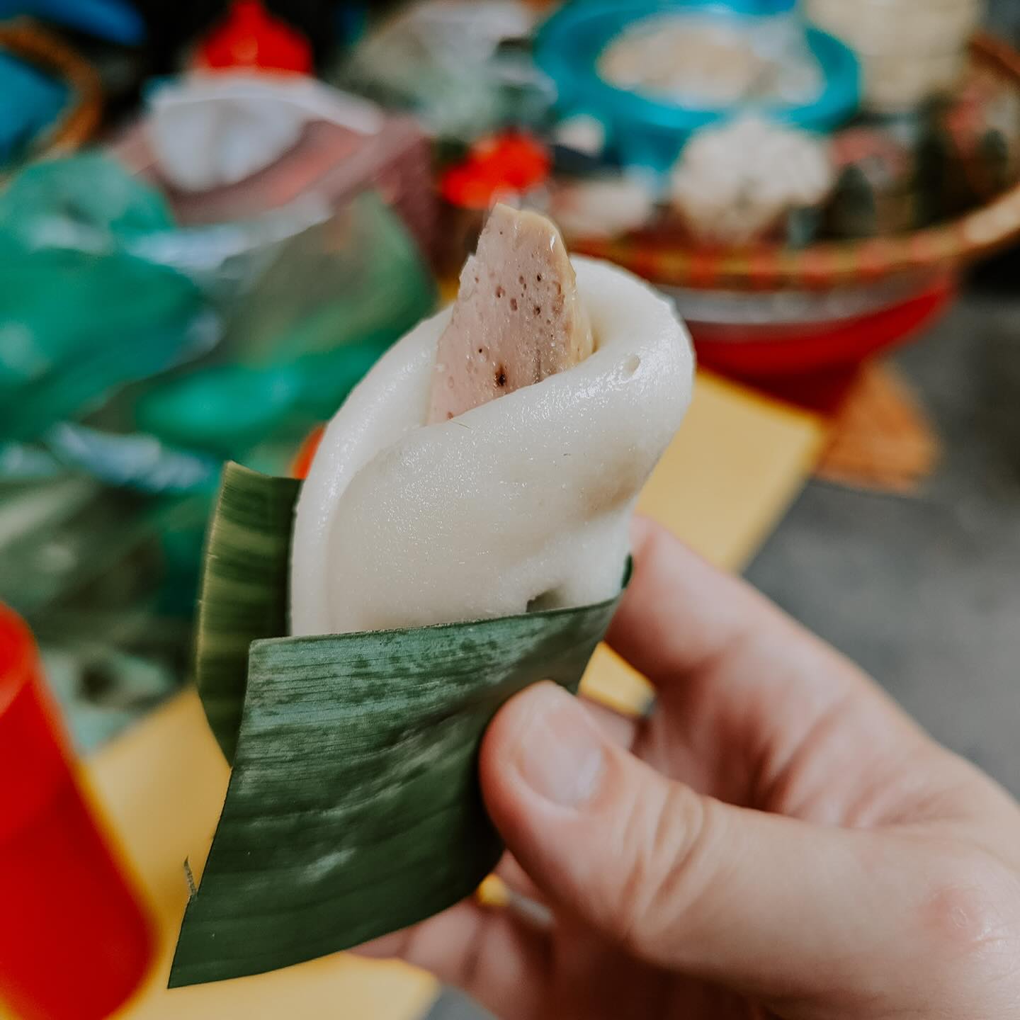 Món bánh dày kẹp giò. Ảnh: Instagram Christine Ha.