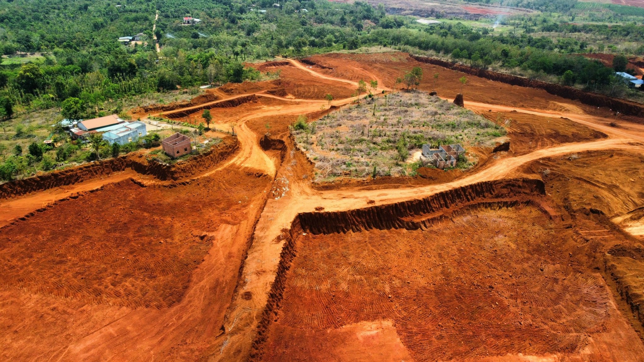 Hoàn trả lại đất sau khai thác bôxít cho Đắk Nông