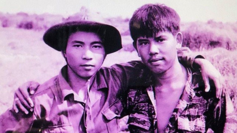 Bộ ảnh "Hai người lính" nhận Giải thưởng Hồ Chí Minh. Ảnh: Nhân vật cung cấp